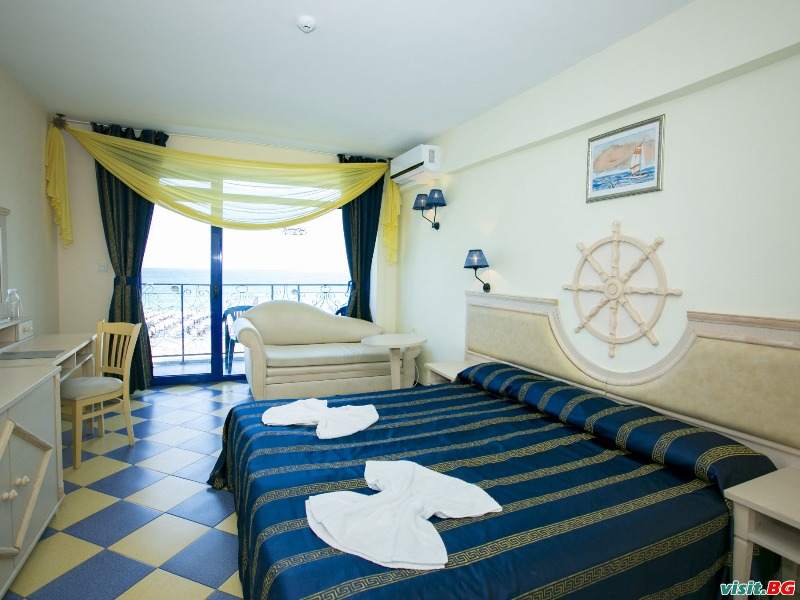 Комплекс Чайка Бийч, Слънчев бряг 21