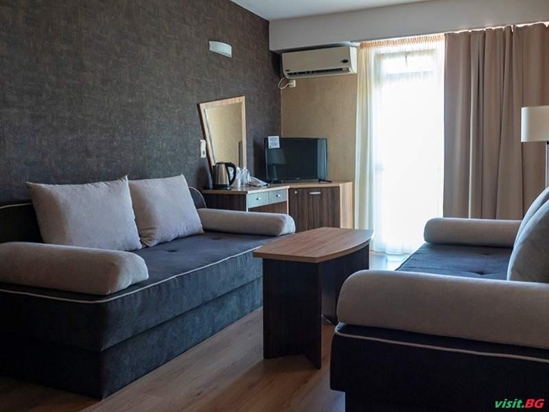 Хотел Котва, Слънчев бряг 30