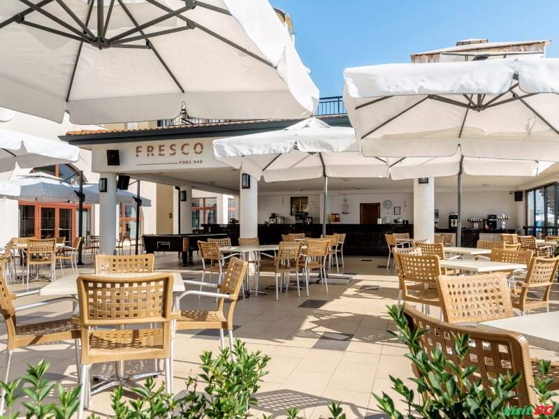 Алуа Хелиос Бей, Обзор 16