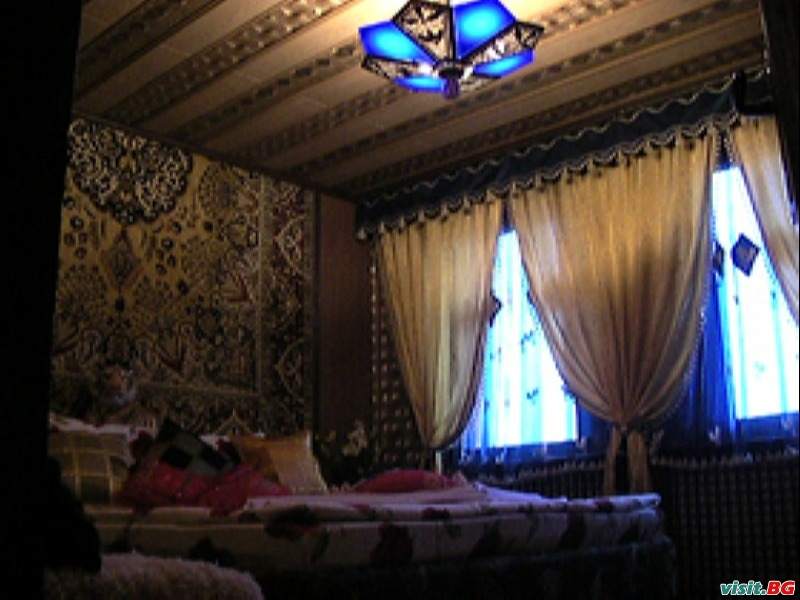 Хотел Замъкът, Сарафово