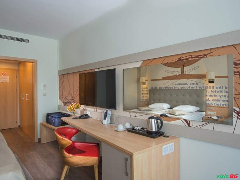 Хотел Ефект Гранд Виктория, Слънчев бряг