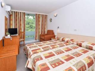 Хотел Алтея