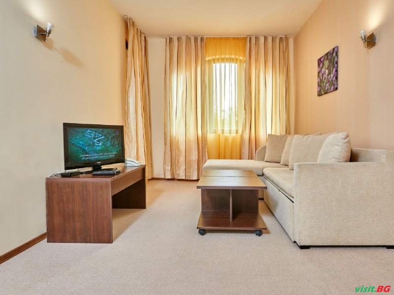 Хотел Казабланка, Обзор 21