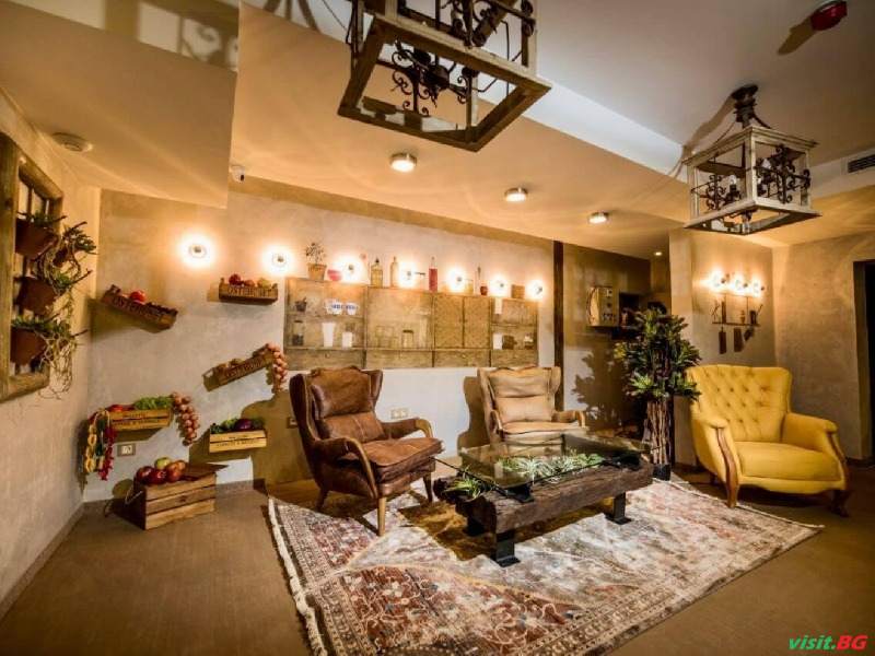 Уелнес хотел България, Банско 8