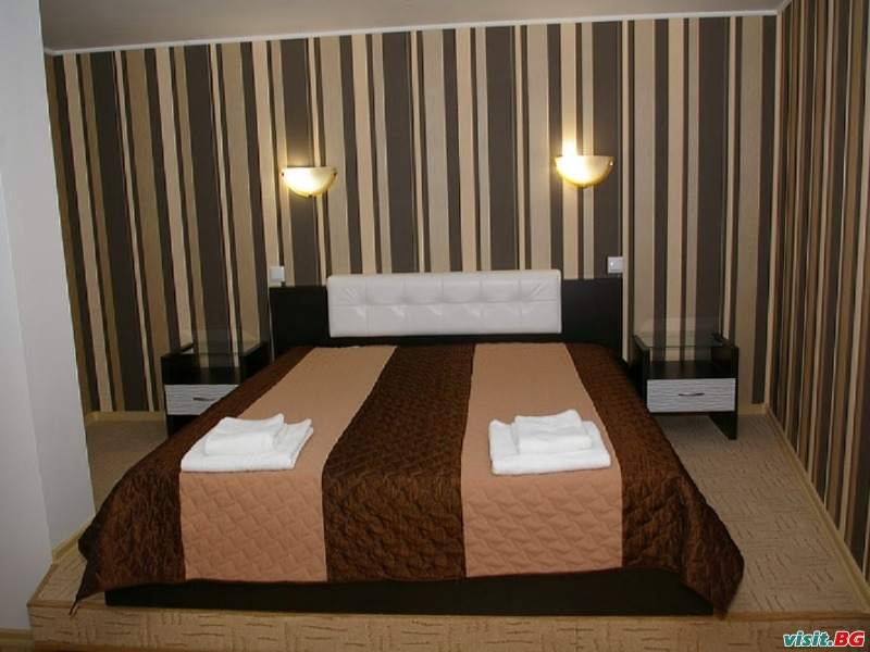 Семеен хотел Чифлик, Казанлък