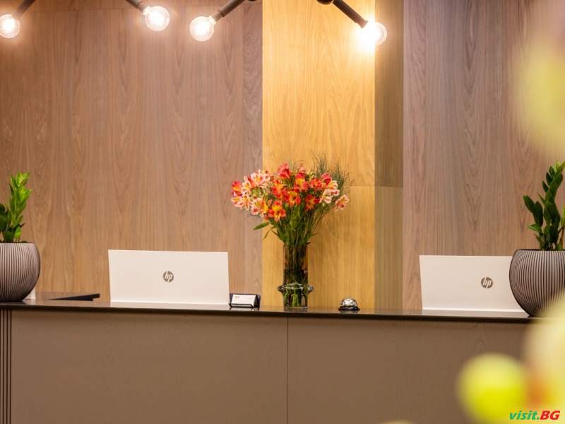 Хотел Каменград, Панагюрище