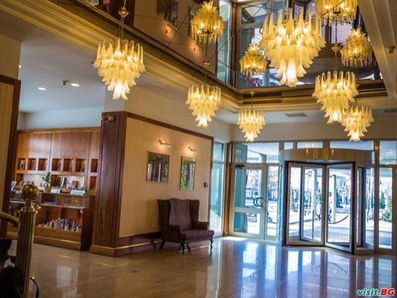 Севлиево Плаза, Севлиево