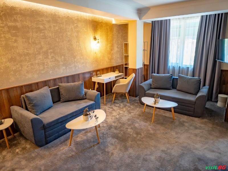 Форум Спорт Палас, Дряново 25