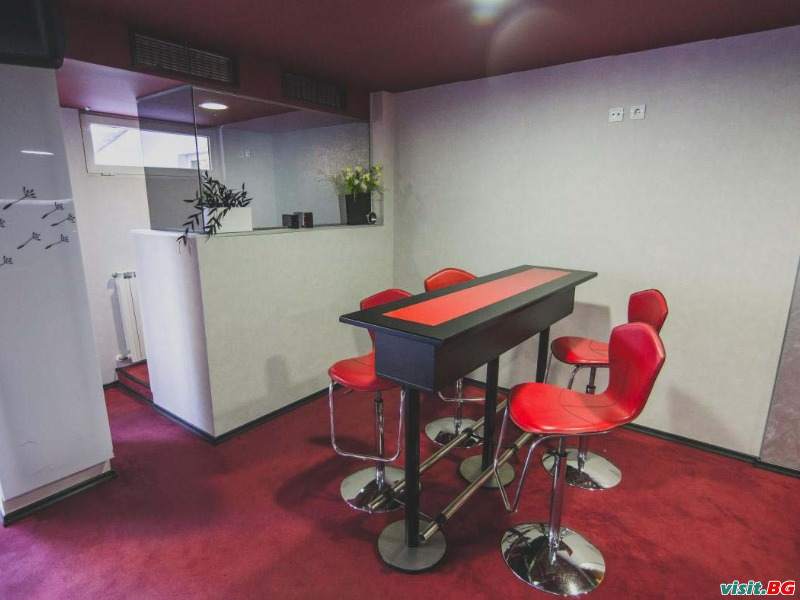 Комплекс Борова гора, Пирдоп 6