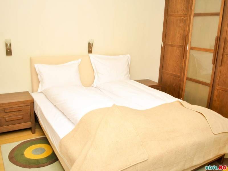 Хотел Лодж, Боровец 12