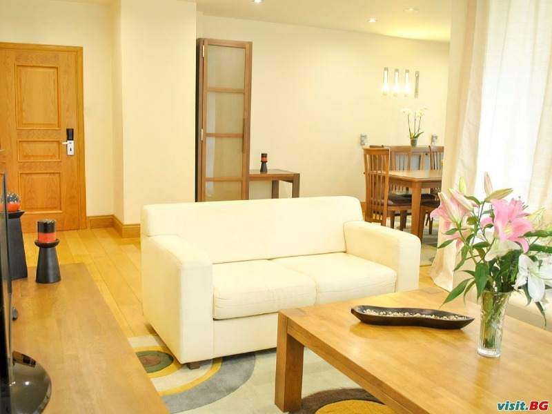 Хотел Лодж, Боровец 11