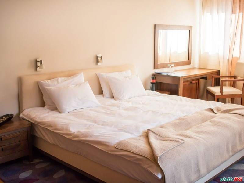 Хотел Лодж, Боровец 8