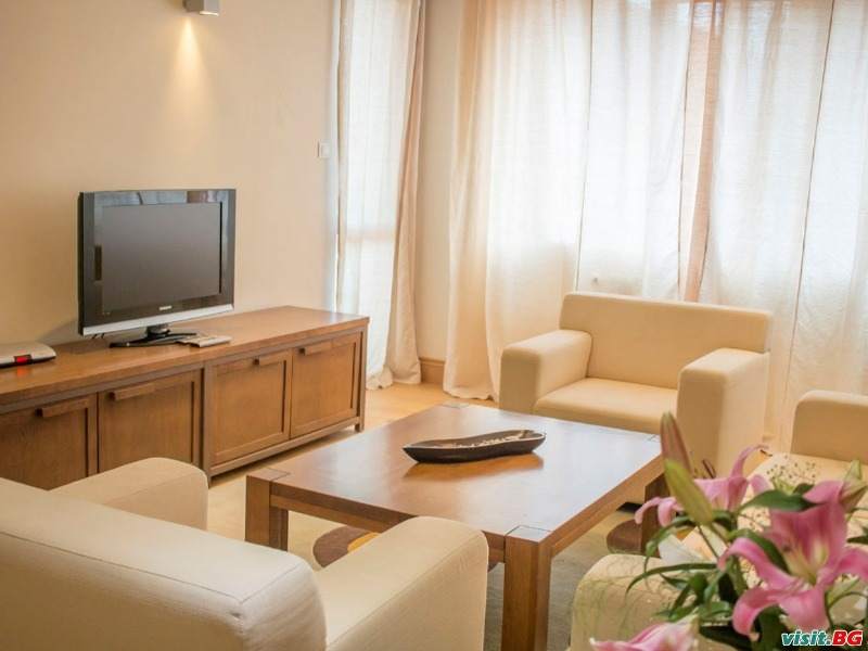 Хотел Лодж, Боровец 5