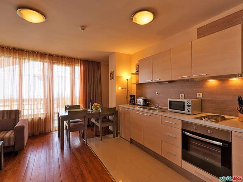 Апарт-хотел Ийгълс Нест, Банско 3