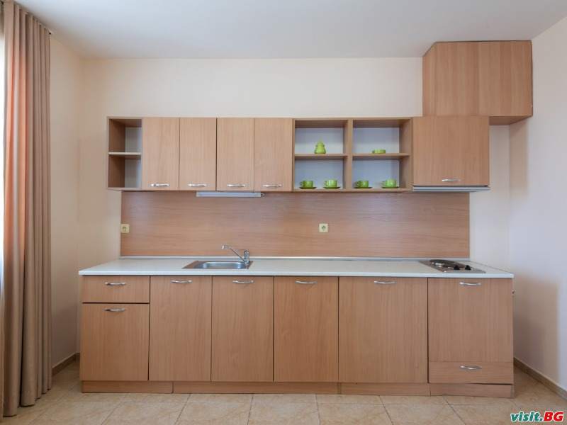 Хотел Тракия Плаза, Слънчев бряг 32