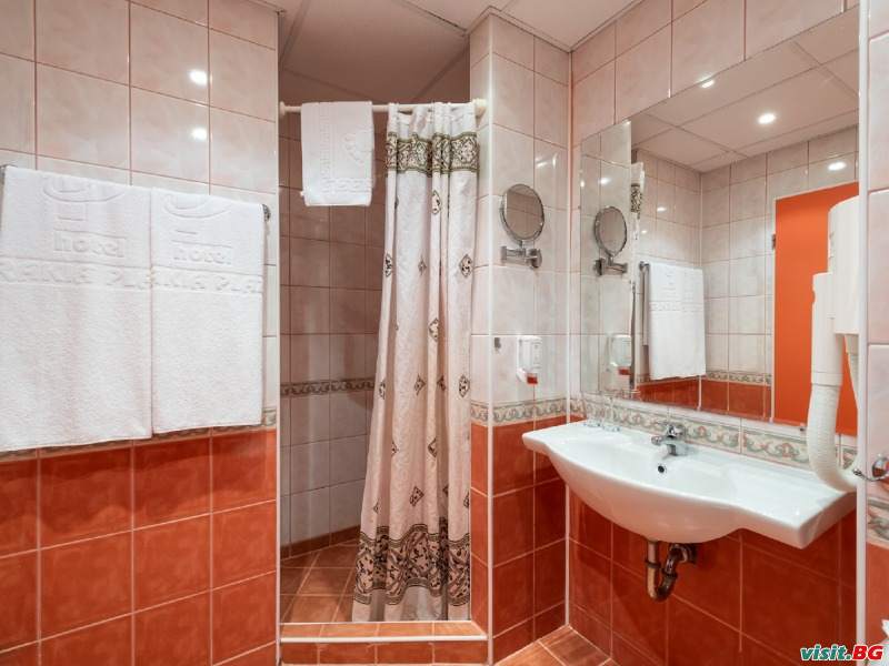 Хотел Тракия Плаза, Слънчев бряг 37