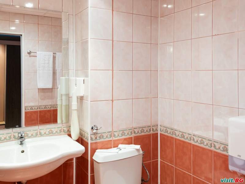 Хотел Тракия Плаза, Слънчев бряг 61