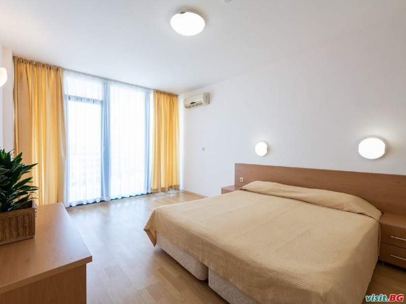 Хотел Тракия Плаза, Слънчев бряг 59