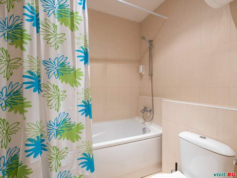 Хотел Тракия Плаза, Слънчев бряг 33