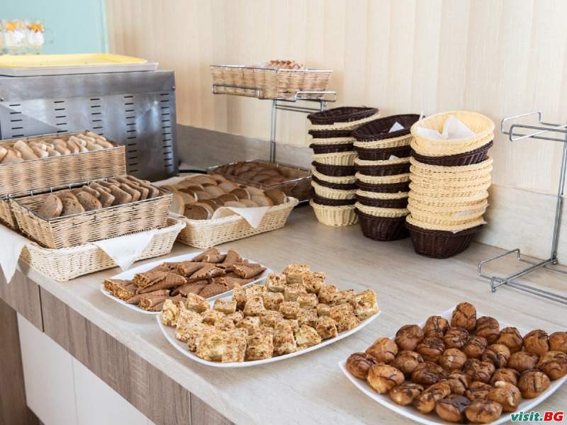 Хотел Тракия, Слънчев бряг 49