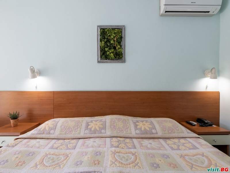 Хотел Тракия, Слънчев бряг 30