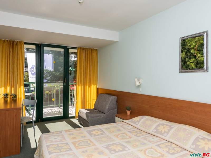 Хотел Тракия, Слънчев бряг 36