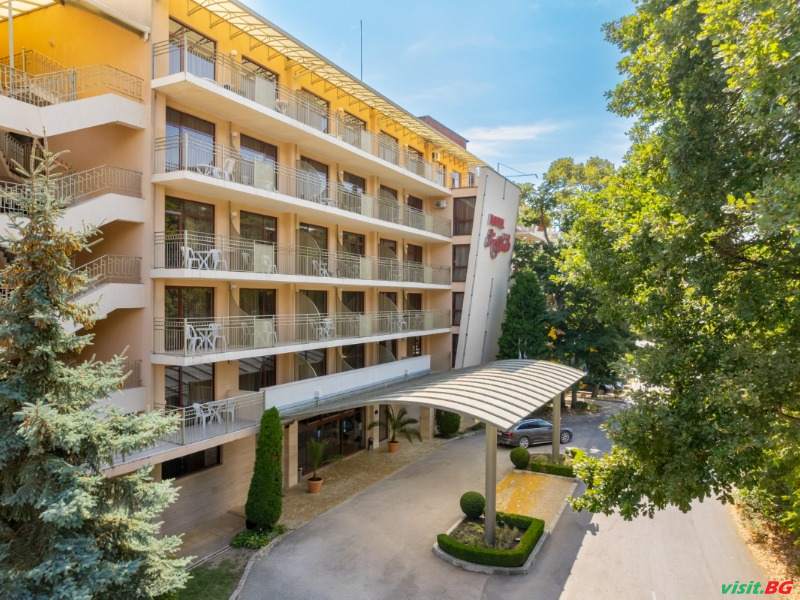 Хотел Кристал, Златни пясъци 3